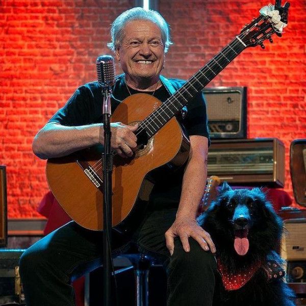 ⚜️ KONCERTNA POSLASTICA ⚜️

IBRICA JUSIĆ, omiljeni hrvatski šansonjer, na glazbenoj sceni je gotovo 60 godina, no i dalje sa žarom publici stihovima priča priče. Stiže nam u Varaždin!✨

📅  6. travnja 2024.
⏱  20.00 sati
📍  HNK Varaždin
🔖 t.ly/Pn8nQ