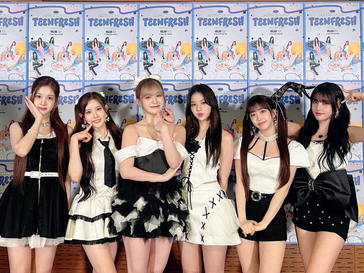 STAYC_official's tweet photo. 📸 ❥･•💖

240216
STAYC 1ST WORLD TOUR
[TEENFRESH] in Singapore

#STAYC #스테이씨 
#TEENFRESH https://t.co/CHOe9v6ZNG
