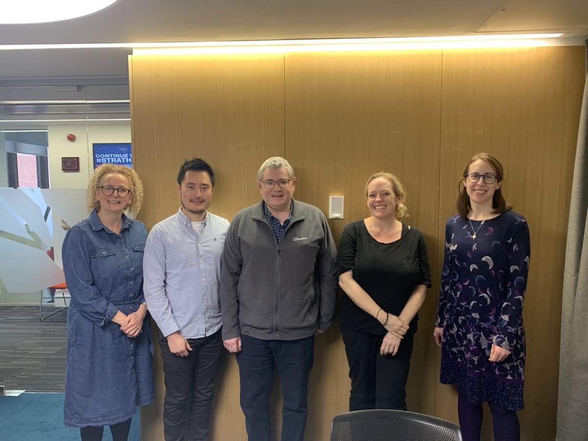 DrAileenK's tweet photo. Massive congratulations to ⁦@stuartphysics⁩ who passed his PhD with very minor corrections today 🎉 Thanks to ⁦examiners @emilyjaneperry⁩ and ⁦@alannhuang⁩ and to convenor ⁦@resleftrev⁩ https://t.co/6VHbtYxDhq