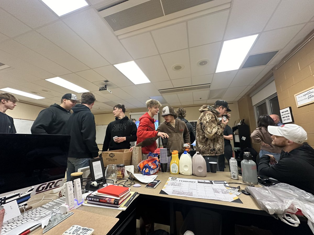 <a href="/GRCHS_Football/">George Rogers Clark Football</a> CORE Team Meeting #2. Servant Leadership  

Thankful to have our Team Chaplin James Bush and Mike McCormick for taking time out of their morning to join us and give a great lesson!

Go Cards! 

#WeNotMe