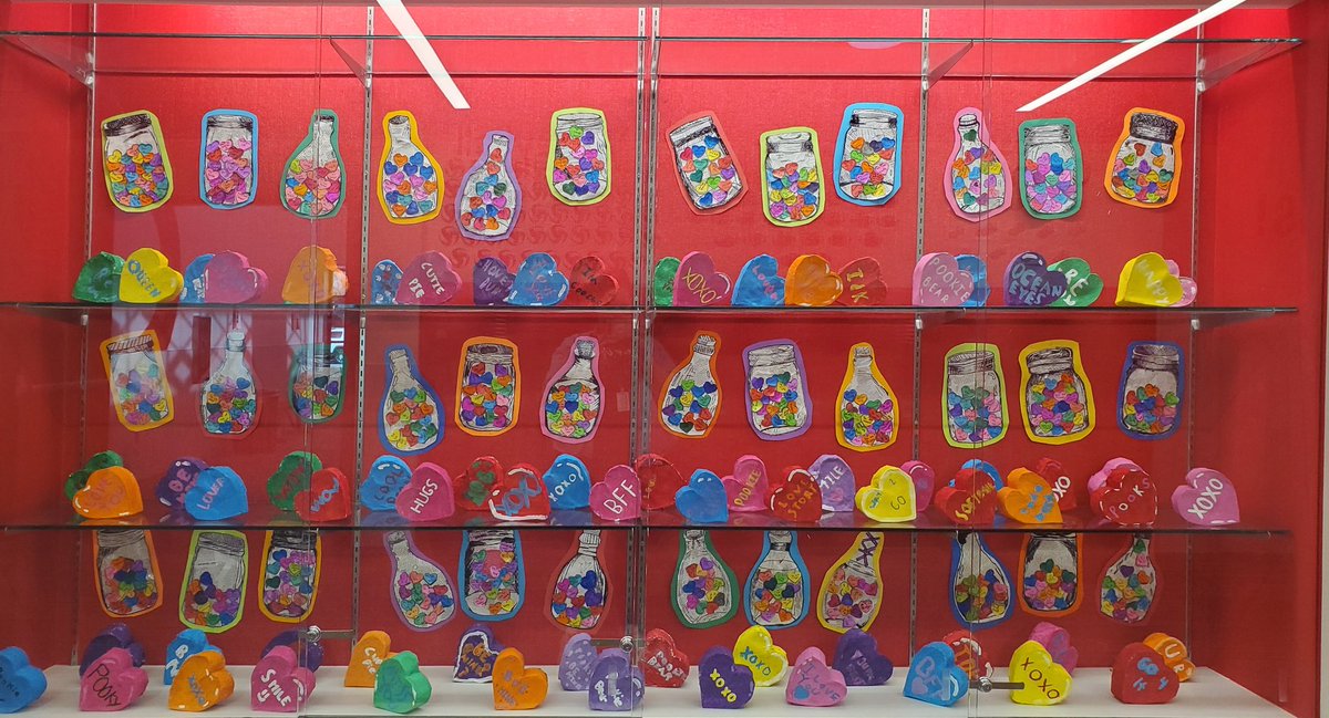 ❤🤍🖤Feeling all the love with this latest round of projects by the 6th and 7th grade art students. 
Positive affirmation jar of hearts and paper mache conversation hearts. ❤🤍🖤
<a href="/middle_dcw/">DC West Middle School</a> <a href="/DCWestFalcons/">DCWest Falcons</a>