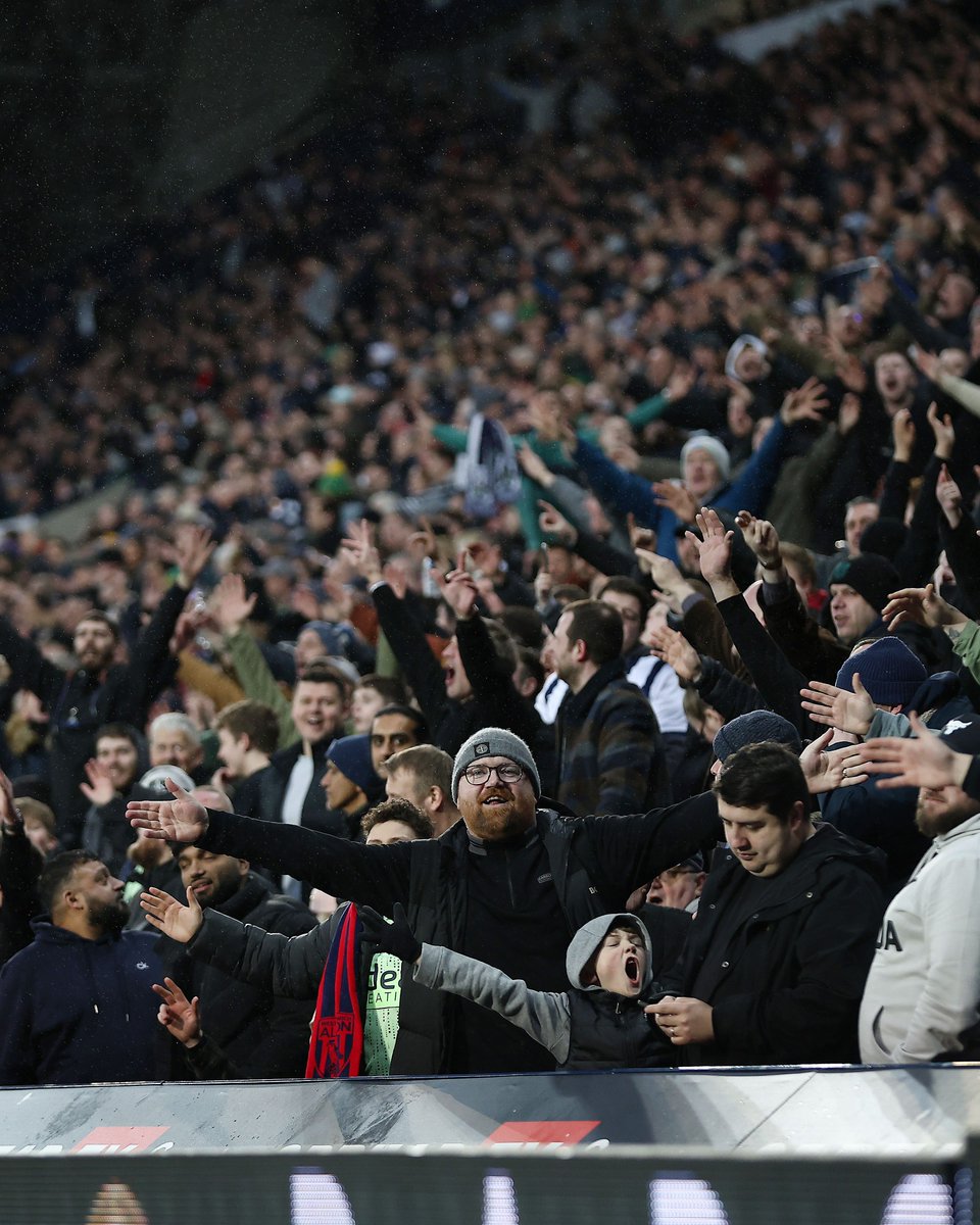 A Hawthorns sell-out this evening! 💙🤍 Thanks so much for your tremendous support, Baggies! 😍