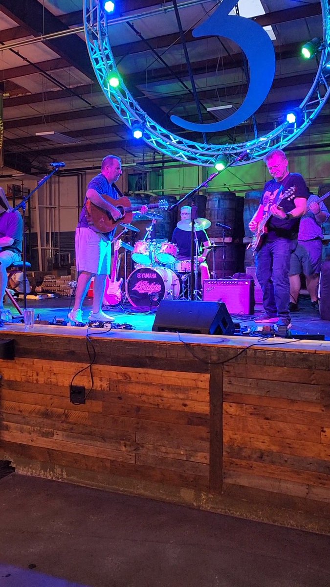 TheBridgeBandFL's tweet photo. We are 2 weeks out from playing at @3DBrewing. March 2nd 5 to 8pm. Stop by for some classic rock and have a beer. #thebridgeband #classicrock #tampabaylive https://t.co/lMTuE6vylG