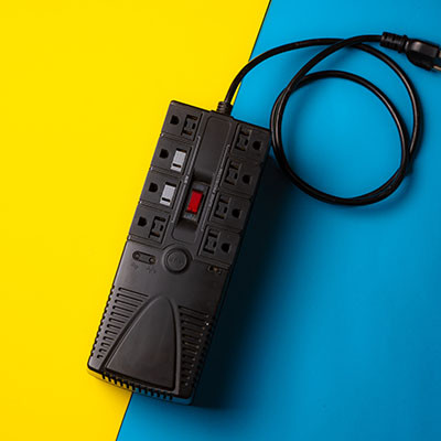 HawaiiTechS's tweet photo. Why You Need to Use a Surge Protector, Not a Power Strip https://t.co/CXOyf8Qvcl https://t.co/Zb7D9VdnDz