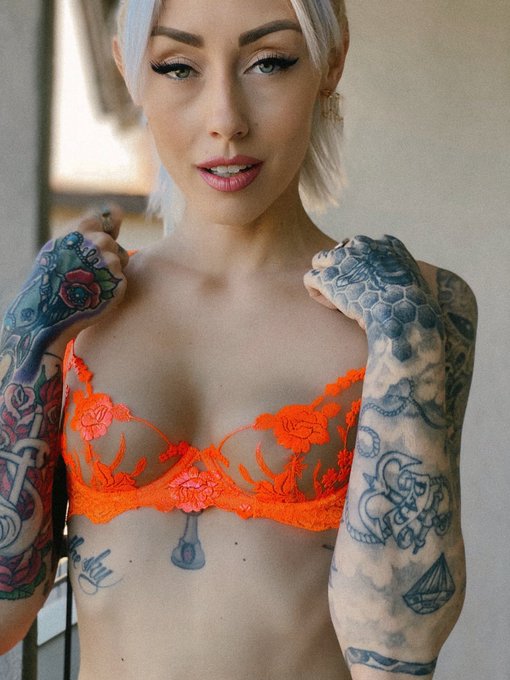 Good morning https://t.co/Wk8LpkOcVE