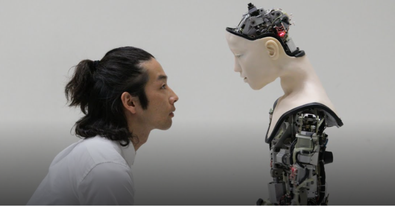 GoogleEnFrance's tweet photo. [#VendrediCulture] Hier, nous avons inauguré notre nouveau hub parisien dédié à l'#IA !

Plongez dans l’histoire de l’Intelligence Artificielle avec @googlearts ⬇️