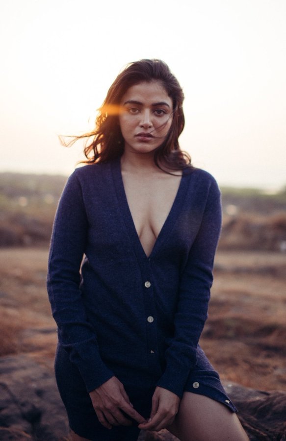 GGdrW1LXkAALRSB?format=jpg&name=900x900