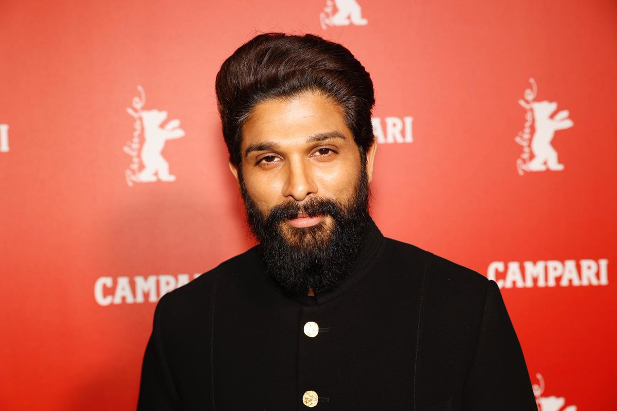 Siva_AADHF's tweet photo. FACE OF INDIAN CINEMA @alluarjun 👏

#AlluArjunOnWorldStage
#Berlinale2024 https://t.co/Ehk0fEtcXB