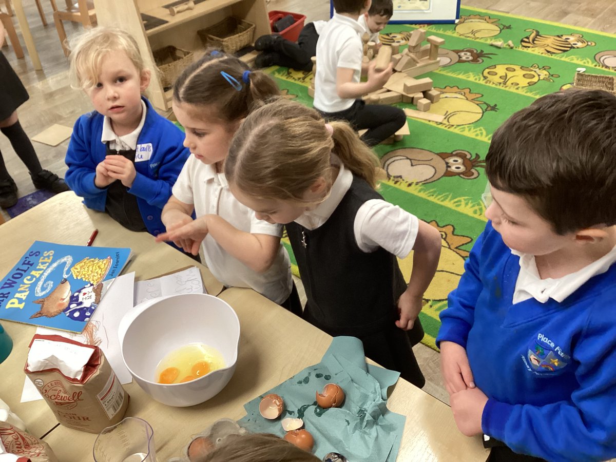 PlaceFarmAcad's tweet photo. Mr Wolfβs Pancakes has been a huge success in Early Years this week. The children have been involved in; making pancakes, learning about wolves, acting out the story, making a shop, and buying things. #CUSPearlyfoundations https://t.co/BKN7lbyX7O