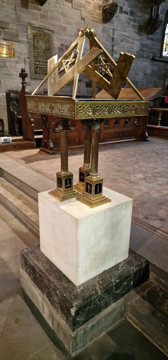 Our IPM has just been to drop off a donation to <a href="/StEdmundsRoch/">St. Edmund’s Falinge 🇬🇧🇺🇦</a>  for their preservation of this Masonic Jewel, Built by a Past Deputy Provincial GrandMaster of <a href="/pglel/">Province of East Lancashire #freemasons</a> 1856-1866.
