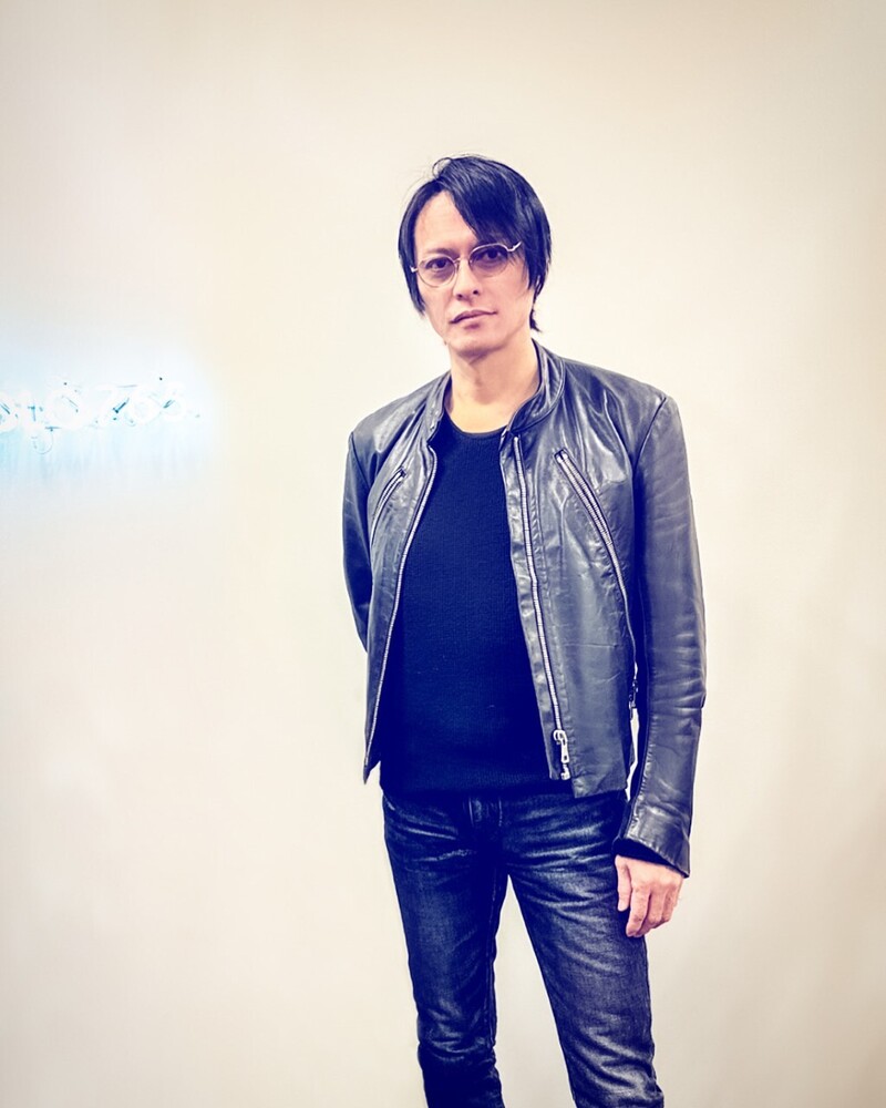 kba0819's tweet photo. ライブ中のあっちゃんは勿論十分美しいんだけど、私が感動して更に惚れ直したのはラジオの時の化粧っけのないあっちゃんの美しさとスタイルの良さ‥ https://t.co/STFQc53Nmd