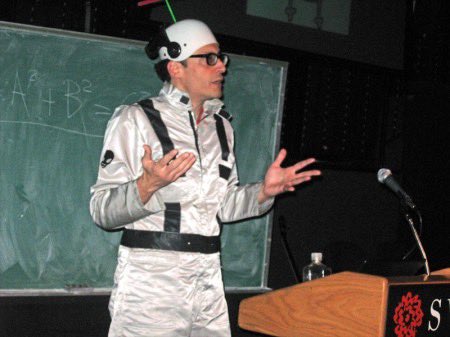 horror4kids's tweet photo. John Dilworth pitching Courage The Cowardly Dog to Cartoon Network.

“I went to Hollywood and pitched the storyboard wearing full spaceman gear. I found this awesome silver one piece, jazzed it up with alien decals, spray painted boots silver and found a helmet I rigged a propellor on top. I was also juggling. The room was full of executives. They all loved it. Also, the short [The Chicken From Outer Space] was nominated for an Oscar. That could have helped the acquisition.”