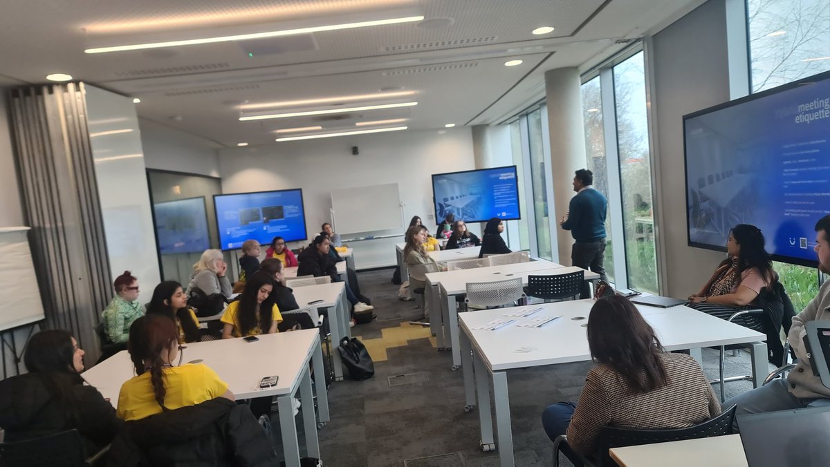 TeenTurn's tweet photo. Amazing presentation made by the COE team in SAP Dublin https://t.co/knoFyXahKe