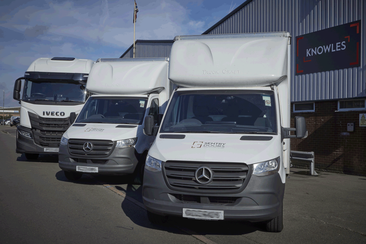 It's #throwbackthursday and we're sharing some images taken last year of the new vehicle and building signage for our Knowles Range at our Birmingham factory.

It's great to see the brand transformation come together to form the UK leader in timber fire safety and security doors.