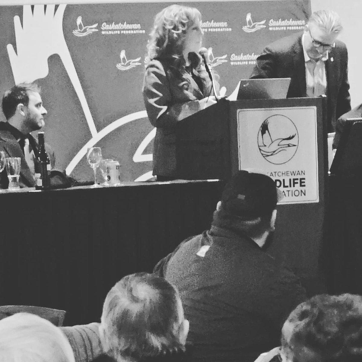 amandalynmayhew's tweet photo. I am still reeling from last nights seminar – so many participants told us how much they enjoyed every moment. Meadow totally rocked her very first time on stage in front of 250 captivated non-bored audience members! #Saskatchewan #takemehunting https://t.co/KAl1wsUFAd