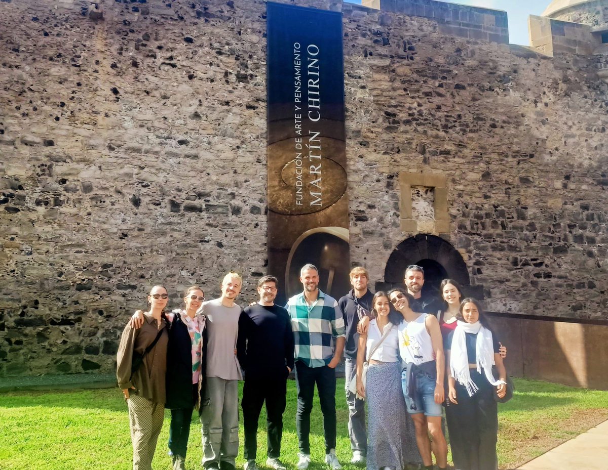 QUETALESTAS_SL's tweet photo. #NMCD2024 

Trabajando para la celebración del IX Aniversario de Fundación Martín Chirino en el Castillo de la Luz.

Fotos del equipo de NATALIA MEDINA COMPAÑÍA DE DANZA. 🙌

@fundacionmartinchirino
https://t.co/tjqcFnnqMF
https://t.co/9I6Z76ebmN

#danzacontemporanea https://t.co/A5tQX9IpCS