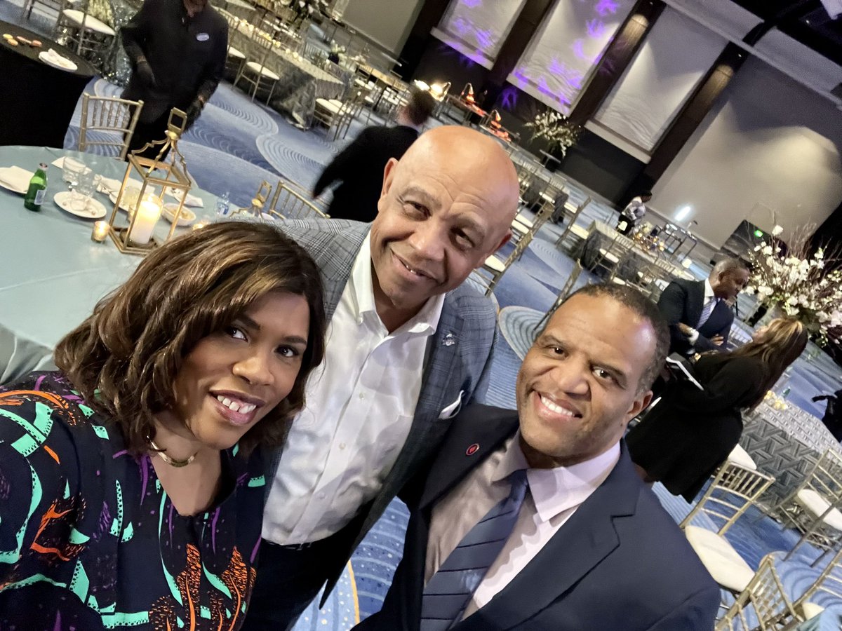 This picture with @johnhopebryant and @JohnTGrantJr makes me smile. Congrats to @johnhopebryant on receiving the #CrystalCustomer award from @hyattatlanta