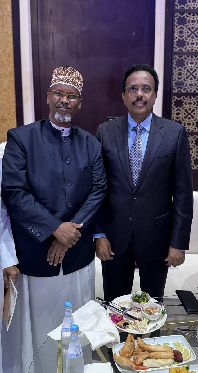 Elham Ishmael ✍︎ tweet media