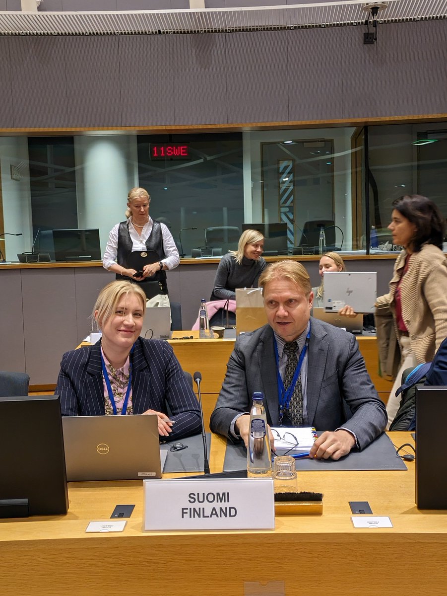 FinlandinEU's tweet photo. 🤝Signed!
#Coreper1 adopted the final compromise text on the #EuropeanDisabilityCard & the European parking card for persons with disabilities.
Moving freely in the 🇪🇺 will become easier for people with #disabilities.
More👇
https://t.co/vJf1miGko9 https://t.co/SuYJLv9rQD