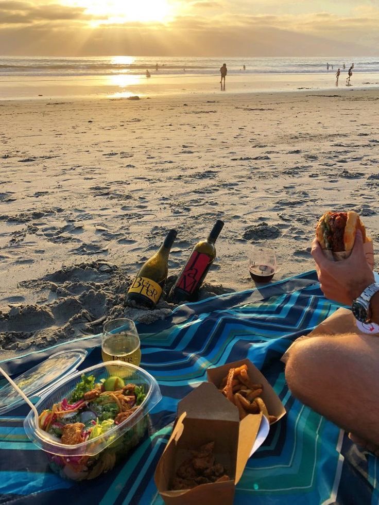 virtualpicss's tweet photo. a date idea https://t.co/odFg76R2JM