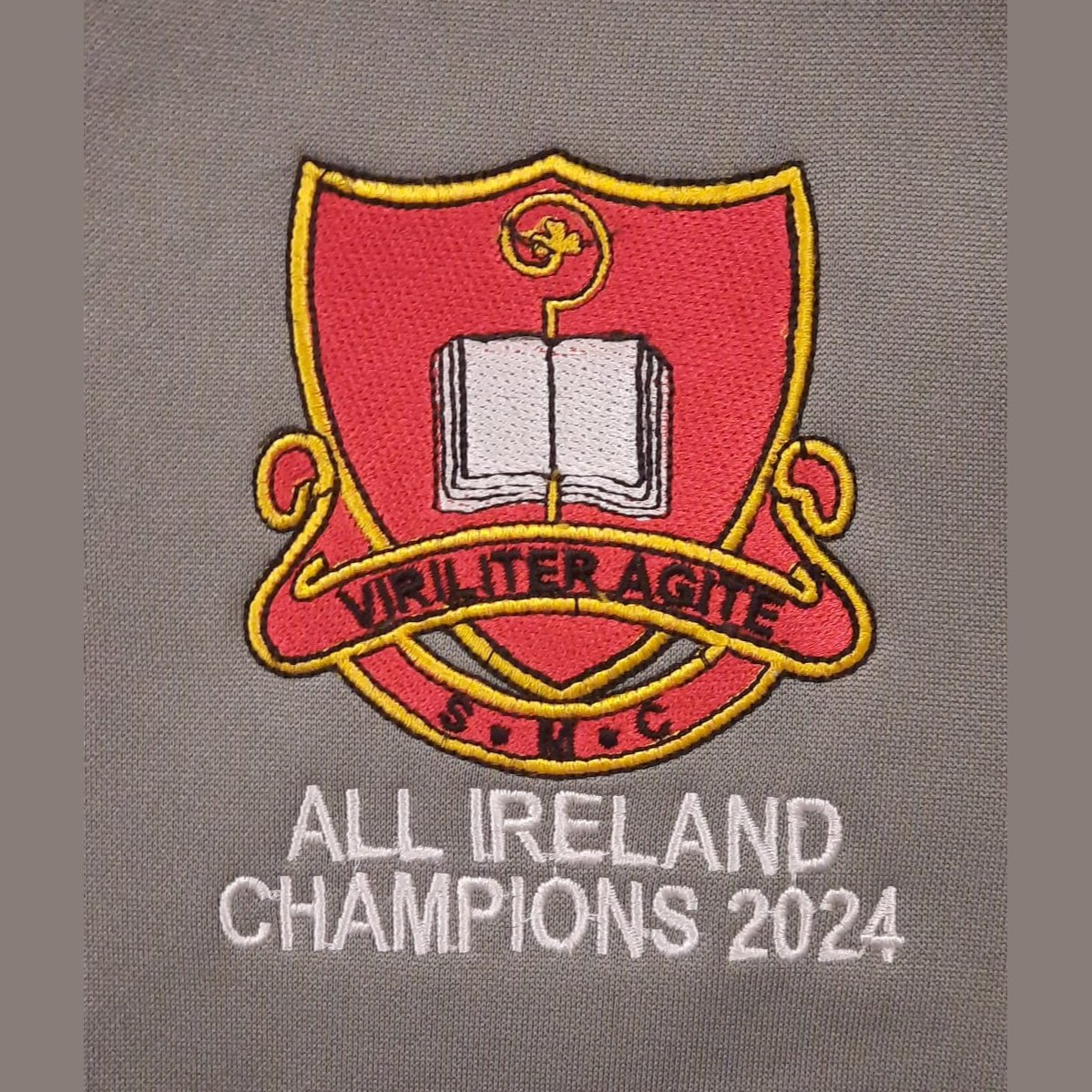 StMuredachs's tweet photo. 🏀🌟 Our record-breaking U19s are aiming for 2 All-Irelands in one year on Wednesday! 🏆🏆

Huge thanks to Jonathan &amp; Ronnie Cawley for sponsoring full tracksuits for our players &amp; Coach Murphy. 🙌 

The boys play on Wednesday at 2pm in Tallaght. 🕑

Let's make history together!! https://t.co/dtUVpJBBiu