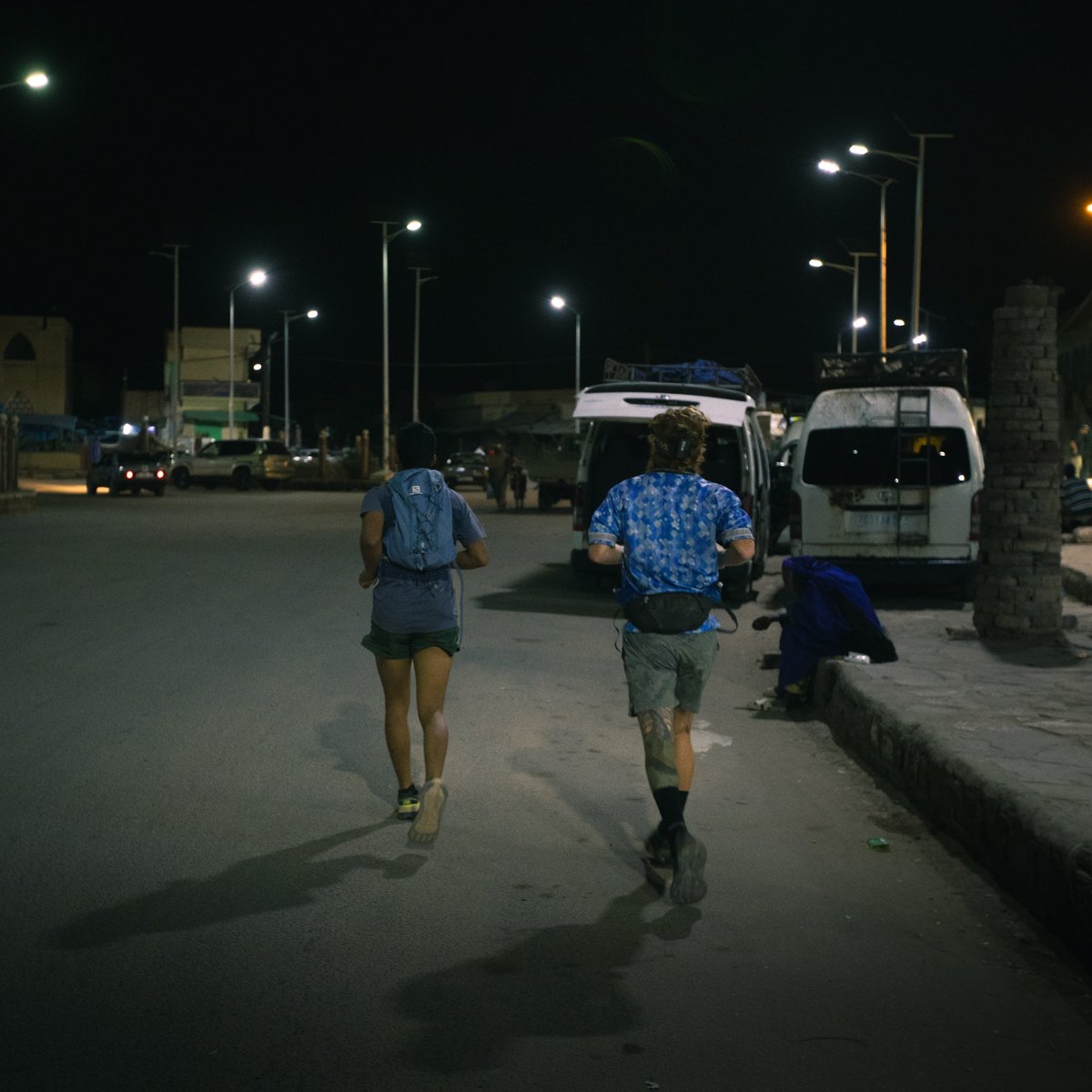 hardestgeezer's tweet photo. #ProjectAfrica Day 300/301: 63.7km/66.9km

Total raised for charity: £180,461
Days left until finish: 51

Switched to night shifts now to swerve the brutal Sahara daytime conditions. Always have enjoyed running at night. Me, my thoughts & total darkness. Very peaceful. 13,085km down🫡