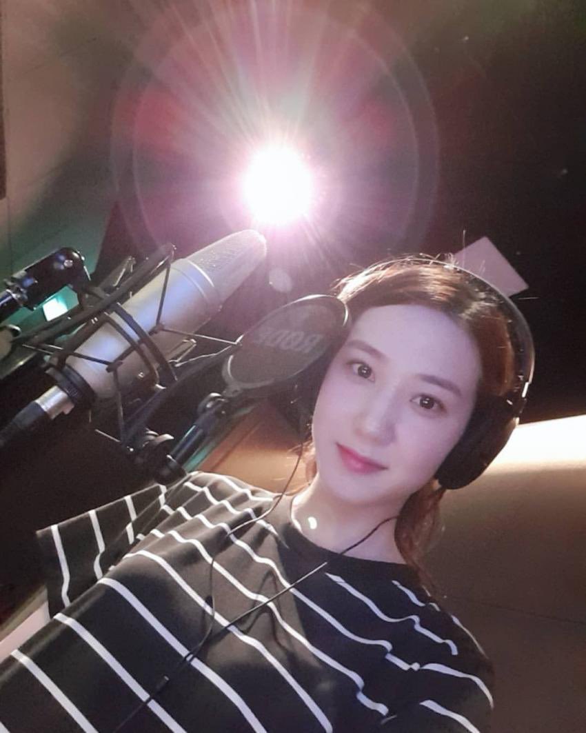 Adore_0904's tweet photo. 스케줄 다니는 서목하 보는 것 같음 하 https://t.co/pODOzzAD3i