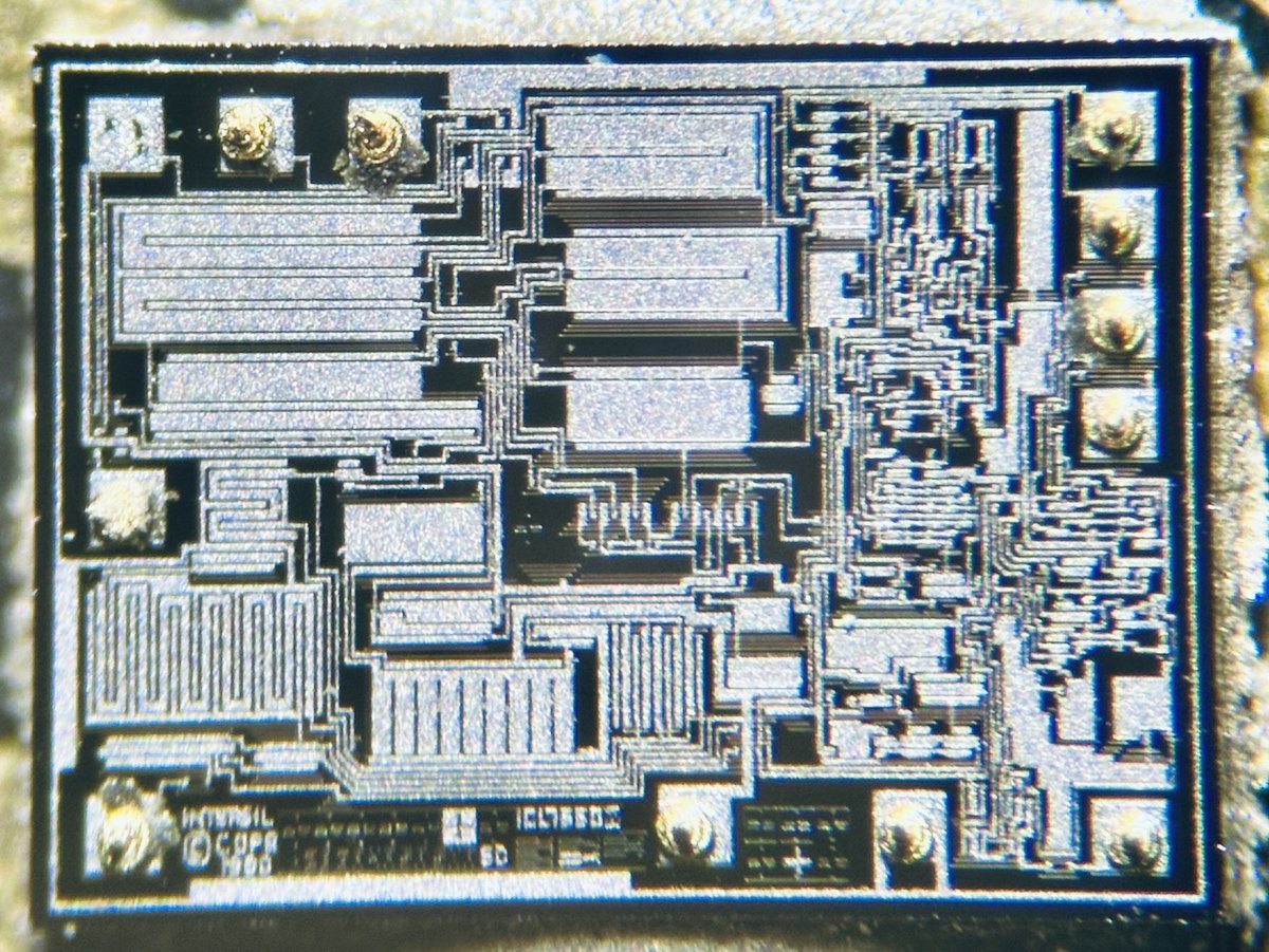 duke_cpu's tweet photo. Chopper- (1985) vs. Super-Chopper- (1988) stabilized amplifier ICs of Intersil. https://t.co/HwY4vSLnD0