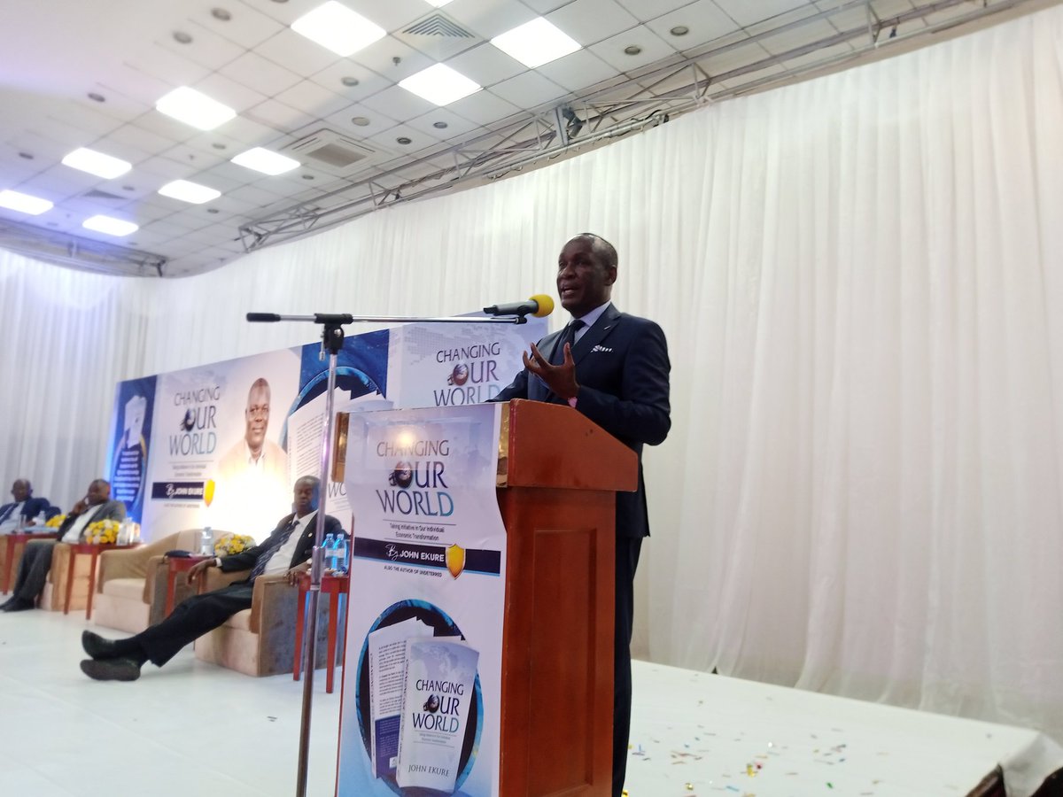 MableTwegumye's tweet photo. Hon. Capt. Dr. @@Mukulaa ; I am happy that Dr. John Ekure is talking about multi-revenue streams in his book.
It is to torch to the narrative that it can be done. It is telling the Africans that it can be done #ChangingOurWorld #BookLaunch https://t.co/RPpKCZfm1V
