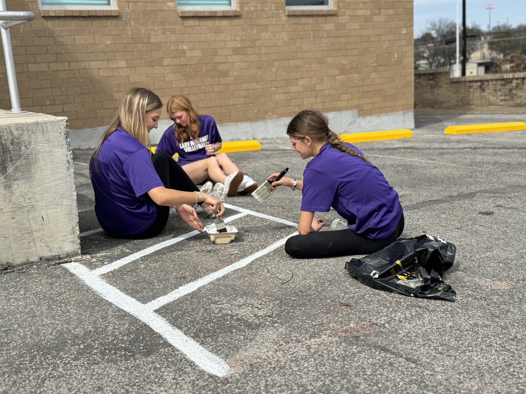 Students are working hard to serve our Marble Falls ISD community at Harmony School of Arts &amp; Lakeshore Church. #rickedwardsdayofservice
