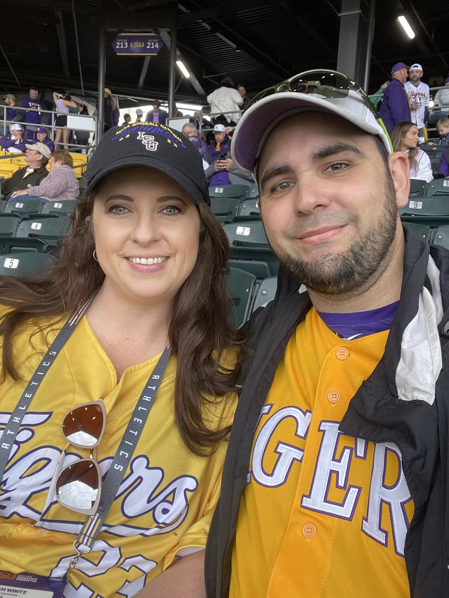 LSUABW's tweet photo. Opening Day at The Box!! #GeauxTigers #LSU https://t.co/EmmL4Y0KJi