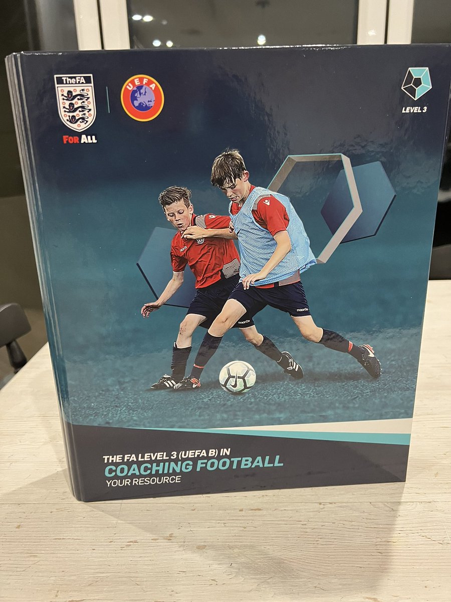 Day 1 completed of UEFA B course 🤯 lots to take in, great delivery but the course tutors. Full weekend of learning ahead. 
#footballcoaching #thefa