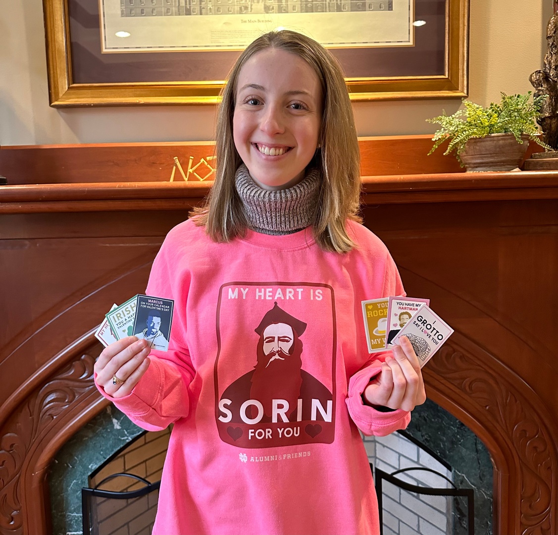 NDAlumni's tweet photo. 🚨 We heard you! 🚨 You loved our Valentine's Day stickers &amp; we can't help but share the love 💕 

One lucky follower will win a "My Heart is Sorin for You" sweatshirt and 50 more will win a full set of stickers.

To enter:
1️⃣ Follow @NDAlumni
2️⃣ Like this post
3️⃣ Share this post https://t.co/xZYHtcnrb9