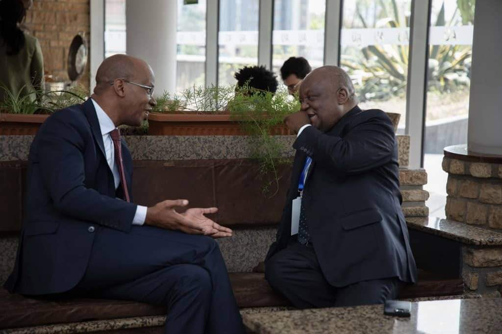 Yves Buya tweet media