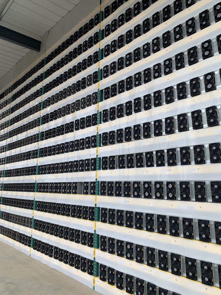 BlockopsMining's tweet image. Deploying more s21s for happy customers today.