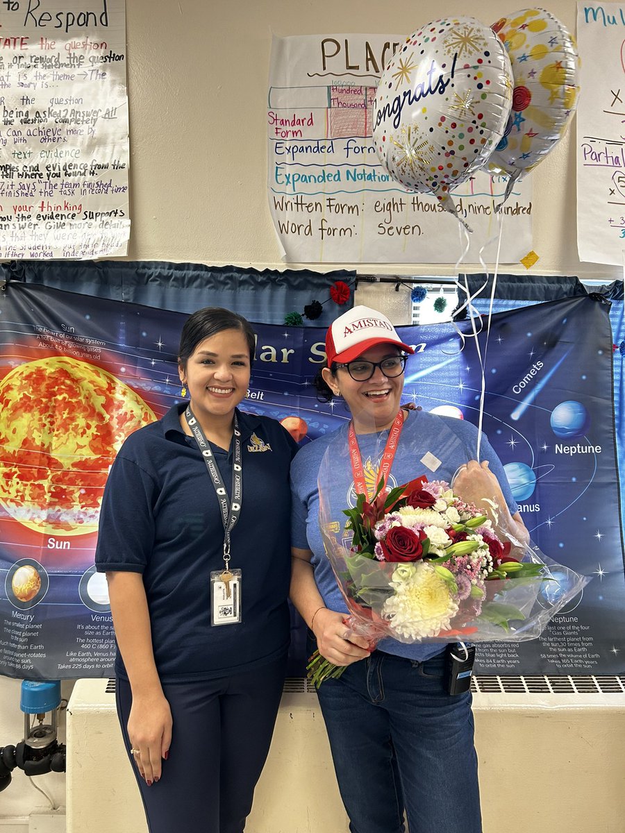 DeZavalaFWISD's tweet image. Congratulations Mrs. Bukowski!!! Teacher of the year 23 - 24  #FWISD #4housesonedzfamily #DeZavalaCommunity @dbenavidez2 @MarletteMartin1 @MichelleDuke40