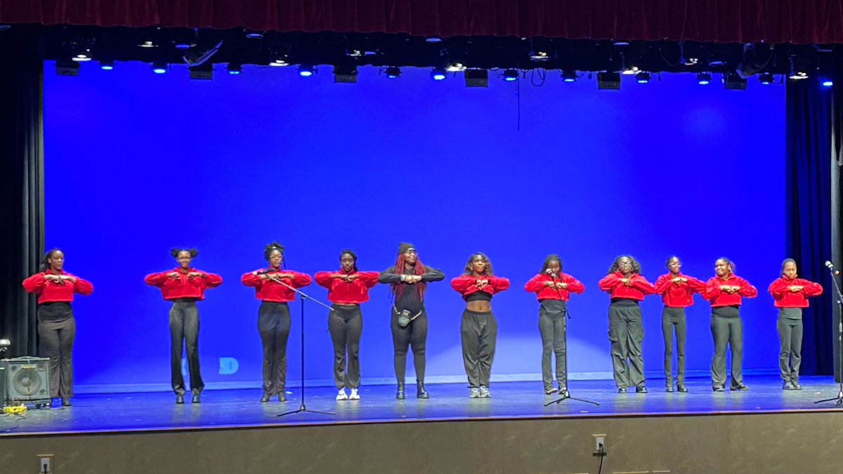 hhsbearpress's tweet photo. We were lucky to have performances from various groups and ensembles at our assembly. From everyone at Hammond High School, happy Black History Month! https://t.co/3CY8EcQl44