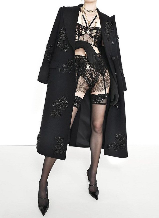 ⠀ ⠀⠀⠀⠀ ⠀    

           † 𝑴𝒐𝒗𝒆 𝒃𝒊𝒕𝒄𝒉 †
⠀ ⠀⠀⠀⠀ ⠀    #𝖁𝖆𝖑𝖊𝖆𝖍𝖂𝖊𝖉𝖉𝖎𝖓𝖌

⠀ ⠀⠀⠀⠀ ⠀