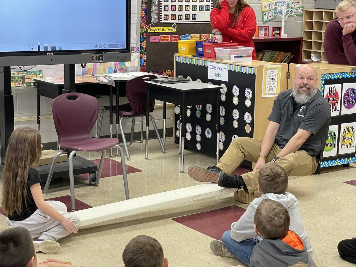 Levers and pulleys and the WD famous “Teeter Totter of Science” today in 3rd grade! #WDpride