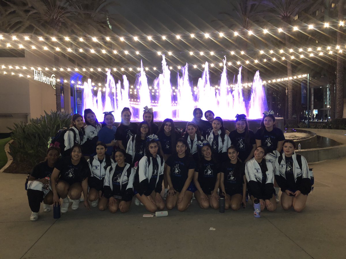 RHSKnightCheer's tweet photo. USA Nationals Thursday! https://t.co/vSWlrngSZx