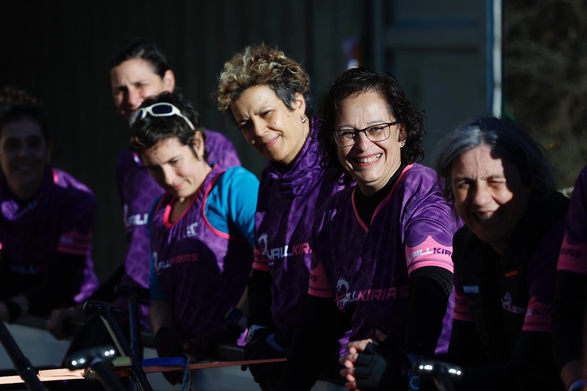 AyuntamientoVLL's tweet image. ▶️ La concejala de Participación Ciudadana y Deportes, Mayte Martínez, y el concejal de Medio Ambiente, @pellitero, comparten una jornada de entrenamiento con @PVallkirias y su staff técnico, con @nsuarez8 a los mandos.

#ejemplo #superación #deporte #vallkirias