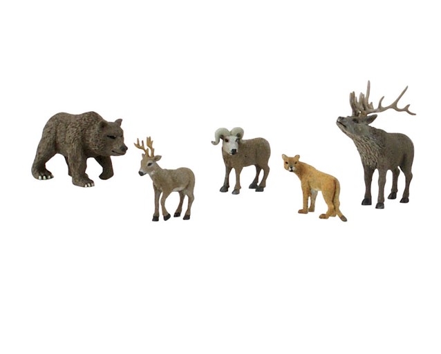 SceneARama's tweet photo. Does your child love nature? Have they ever been to a national park? Help preserve the memory by making a diorama.

Try our Mountain Diorama Kit to recreate hills or mountains and bring it to life with our North American Wildlife Scene Setters®.

#diorama #creatingwithkids https://t.co/j9tYDPvuVQ