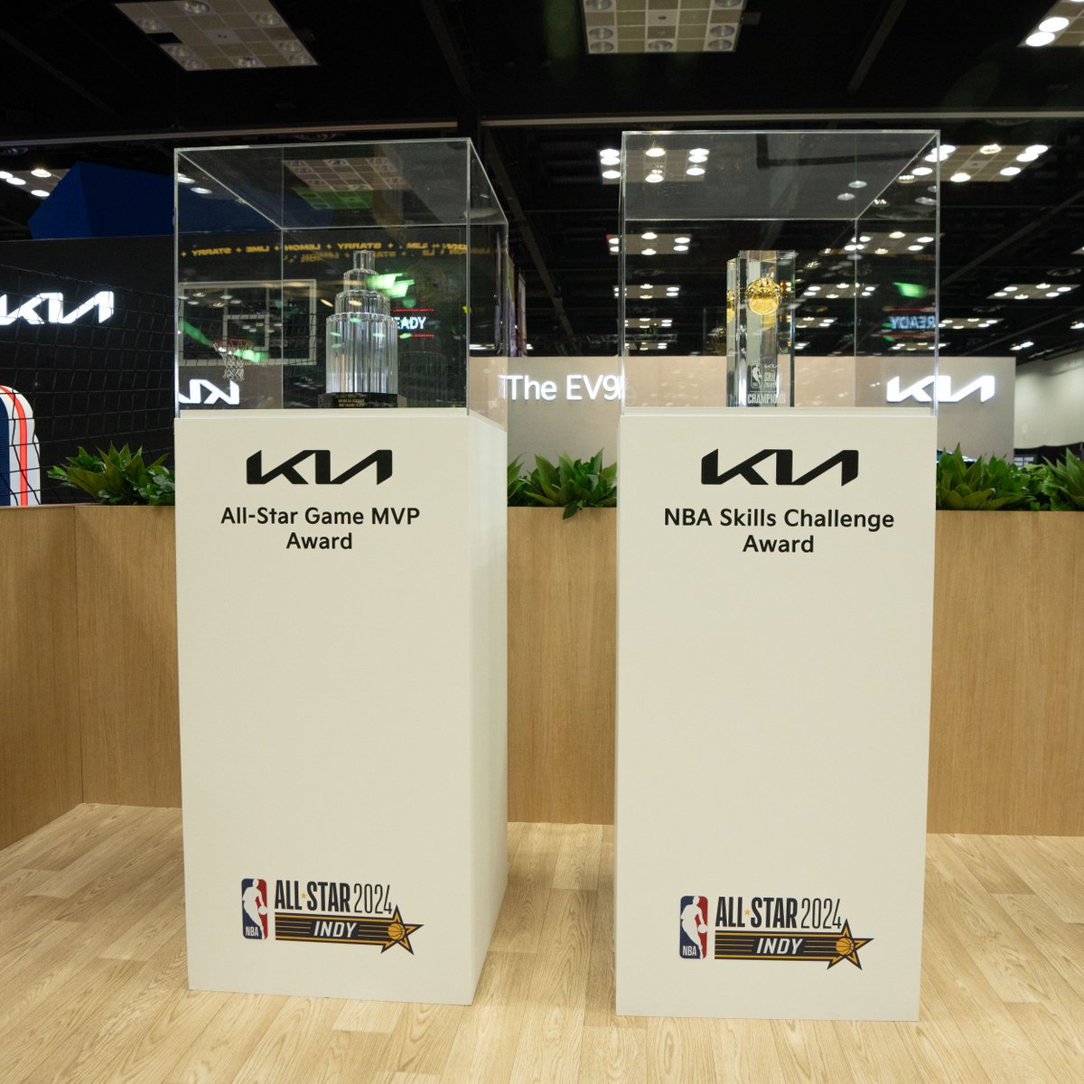 Are you an MVP? You’ll feel like one near the #KiaEV9 at #KiaSkillsChallenge during #NBAAllStar