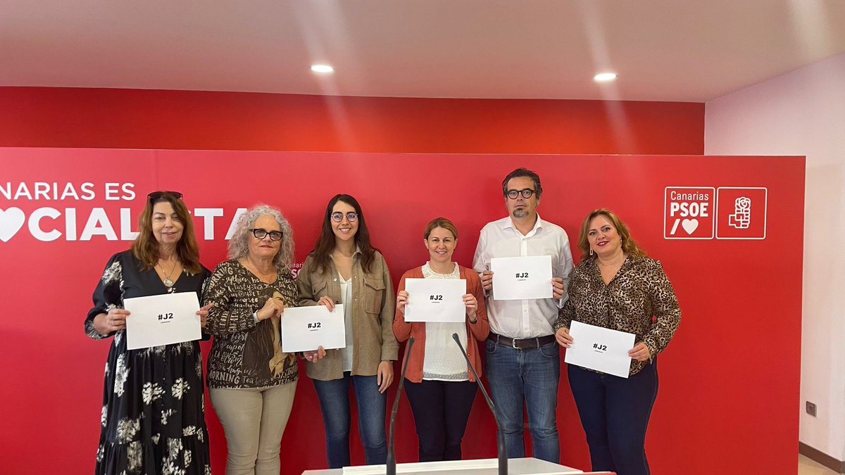 Reunión con <a href="/AdaSantana98/">Ada Santana Aguilera</a> diputada en el Congreso y que forma parte de la comisión de trabajo. Conoce muy bien el problema.El gobierno está en ello,confrontando datos y comprobando situaciones de carácter muy urgente.Avanzamos