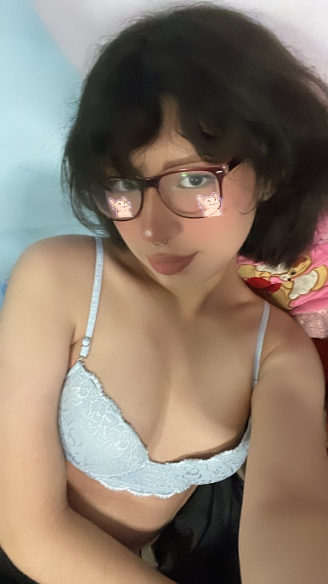 Ryusouta_'s tweet photo. Would you like to spend the night with me? https://t.co/kG9dHECyrI