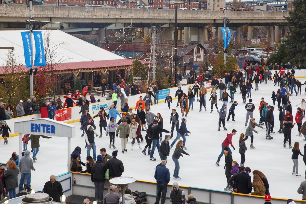 Hurry, get to the @DelRiverWfront! This is the last weekend of @IBXRiverRink Winterfest. The seasonal event runs through Tuesday, February 20. So bundle up, lace up your ice skates, and hit the rink before next season! ⛸️ #discoverPHL