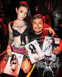 freaklife29's tweet photo. This amazing club in Los Angeles @ClubBarSinister is amazing highly recommended for everyone living there or passing by #gothicdisco #darkclub enjoy this place. https://t.co/VlR4pGwzb3