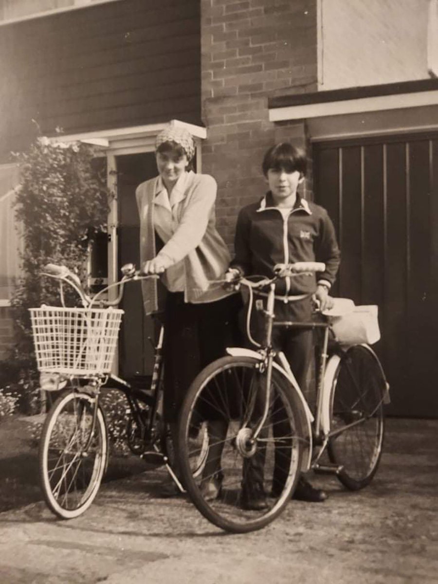 B2BPRconsultant's tweet photo. @NigelShoosmith @KirstenTElliott @opyrenaicum @awjre @TheDavidHiggs @Aquaesul @BBoldisc Ah Nigel. Here I am as a kid with my bicycle, alongside my older sister, who I know you know well. https://t.co/J8h4imrp5C
