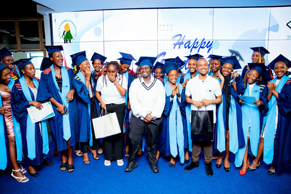 kura_rw's tweet image. To contribute to the success of girls and women in a predominantly male field we must support their efforts.
These young women must feel encouraged to achieve their best selves.
#kura
#SheCanCode