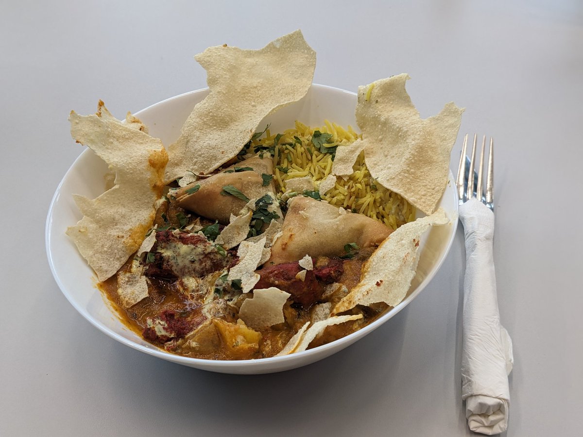 thedimmick's tweet photo. 📍@milkandsugarcdf
🚪 Opened late 2021
🍛 Kahari curry, w/ samosas and poppadom £8
🚲 Plenty of lock ups outside

Needed lunch! Tim's venues NEVER disappoint. The curry and rice was SU-PERB.
Very busy today, but staff all still friendly and efficient. 👏

#CardiffsIndependents https://t.co/gWdcg7WKxG